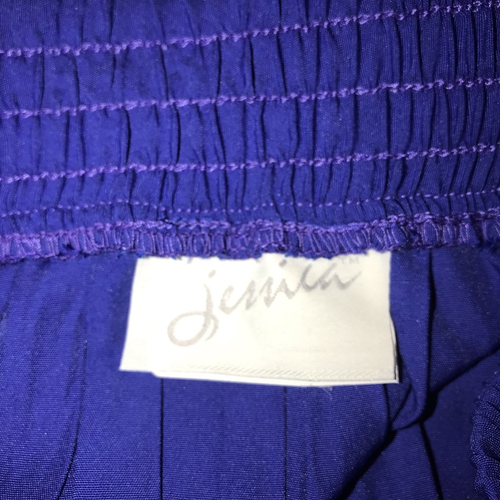 VINTAGE JESSICA PLEATED SKIRT MADE IN CANADA - Picture 5 of 6